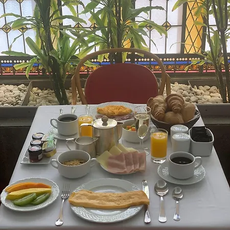 雷亚尔普林西比酒店 4*