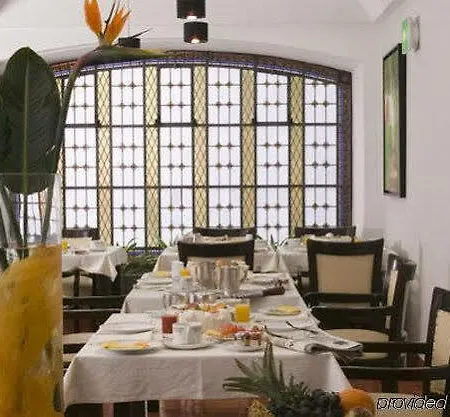 雷亚尔普林西比酒店 4* Lisboa